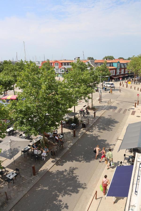 Un Hotel Sur Le Port La Rochelle  Eksteriør billede